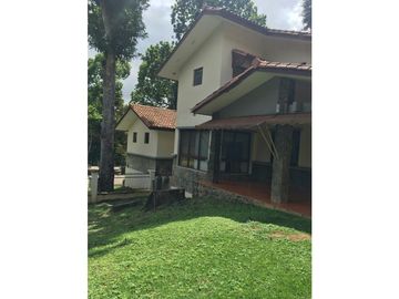 Casa en alquiler Ph Residencial Camino de Cruces Clayton -