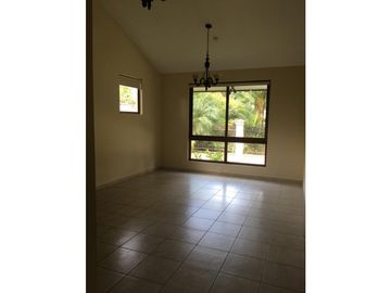 Casa en alquiler Ph Residencial Camino de Cruces Clayton -