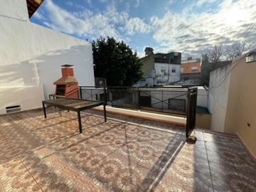 Departamento Tipo Casa en alquiler en Quilmes Este