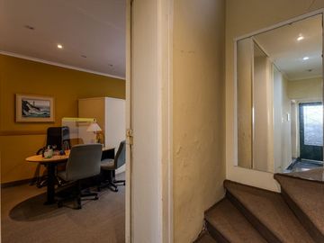 CASA en VENTA en PARQUE CHACABUCO, a RECICLAR