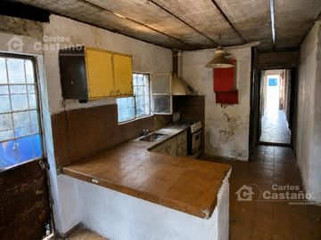 Casa 5 Amb  en  1 Planta Ideal para Mejorar Cerca de Av. Mit
