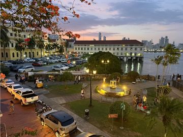 APARTAMENTO - CASCO VIEJO , VISTA AL MAR