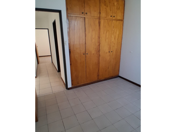 Departamento en Venta Amplio y Luminoso en Maipú con Cochera Doble
