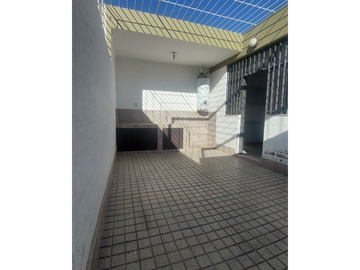 Departamento en Venta Amplio y Luminoso en Maipú con Cochera Doble