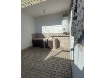 Departamento en Venta Amplio y Luminoso en Maipú con Cochera Doble
