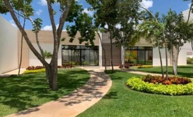 Departamento en Venta Jardines del Sur 4, Cancún, Quintana Roo | Frente a Alberca y Remodelado
