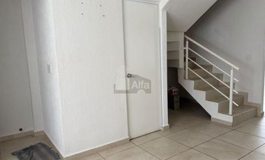 Casa en condominio en renta en Jardines del Sur, Benito Juárez, Quintana Roo