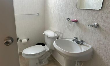 Casa en condominio en renta en Jardines del Sur, Benito Juárez, Quintana Roo