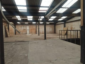 BODEGA EN RENTA EN IZTAPALAPA