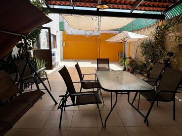 CASA EN RENTA TANGAMANGA