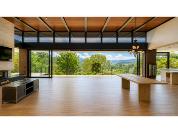 Casa de lujo en Arriendo, sector Sajonia