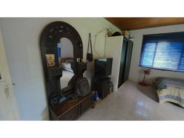 Finca de 3025 M2 en 595 mill negociables en La Mesa Cund
