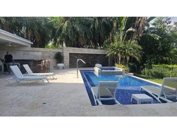 VENTA APARTAMENTO  DE LUJO CON PISCINA PUNTA PACIFICA (CP)