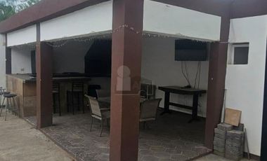 Casa en venta en La Aurora