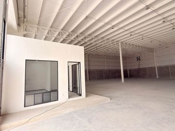 BODEGAS COMERCIALES EN RENTA EN CIUDAD LA ENCANTADA, GOMEZ PALACIO DGO.