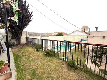 Casa en Venta en Condominio en Avda Estadio