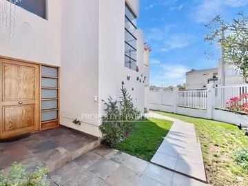 Venta hermosa casa Jardines del Sur