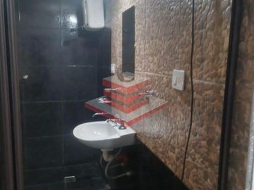 EN VENTA 2 CASAS MAS DEPARTAMENTO CON PILETA EN TANTI A DOS CUADRAS DE RUTA 28 REF: 1872