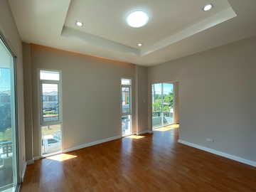 Urgent sale single house Thanwa Town Project Udon Thani-Ban Lueam Mueang Udon Thani, newly renovated, 2-story detached house, convenient transportatio