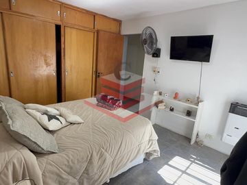 CASA EN VENTA CON PILETA EN SANTA MARÍA SALIDA A DOS CALLES GAS NATURAL A 50M RUTA 38 ref 3068