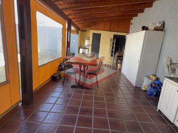 CASA EN VENTA CON PILETA EN SANTA MARÍA SALIDA A DOS CALLES GAS NATURAL A 50M RUTA 38 ref 3068
