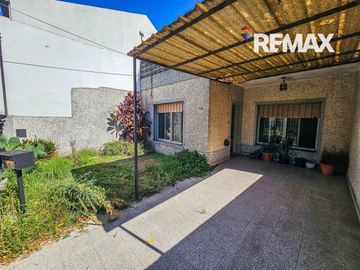 Casa 4 Amb | Calle sin Salida y Terraza