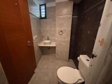 VENTA MONOAMBIENTE CABALLITO BALCON APTO PROF