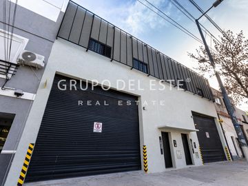 Depósito en Flores
