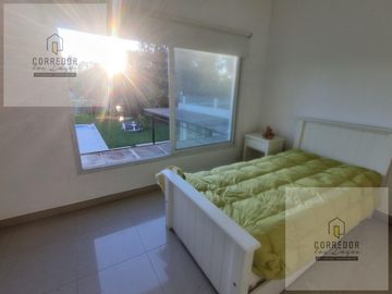 VENTA, CASA A LAGUNA, POSADA DE LOS LAGOS al 100