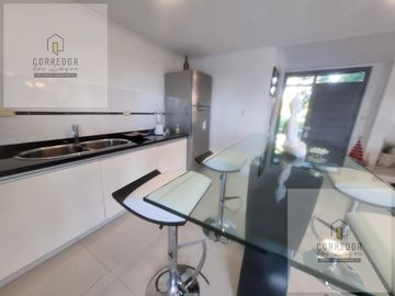 VENTA, CASA A LAGUNA, POSADA DE LOS LAGOS al 100