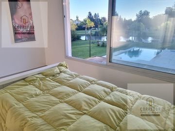 VENTA, CASA A LAGUNA, POSADA DE LOS LAGOS al 100