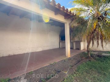 Casa en venta 4 dormitorios Barrio Tres Cerritos Salta Capital