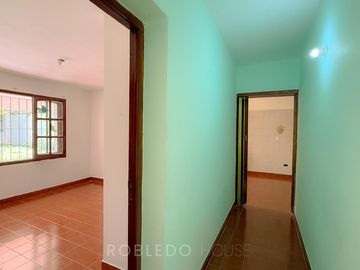 Casa en venta 4 dormitorios Barrio Tres Cerritos Salta Capital