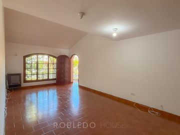 Casa en venta 4 dormitorios Barrio Tres Cerritos Salta Capital