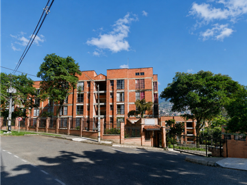 Se Arrienda Apartamento en Plaza Linares, Santa Monica, Medellín