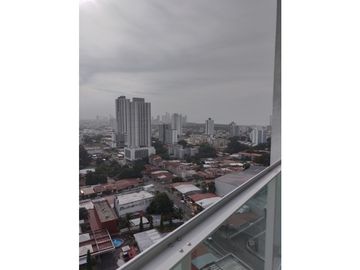 12 DE OCTUBRE / PH CENTERPOINT TOWER / 77M /LINEA BLANCA / BALCON
