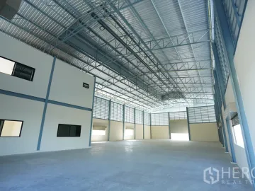 For rent Factory 780 sqm in Phraek Sa, Mueang Samut Prakan, Samut Prakan