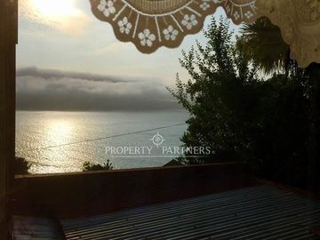 casa con insuperable  vista al mar