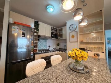 Hermoso departamento en Puertas del Mar.