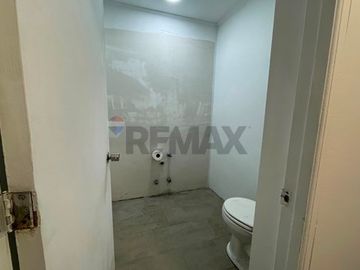 Arriendo de local comercial, Vitacura.