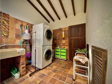 Venta Casa Chalet Holandes Independiente a 8 minutos de Llanogrande