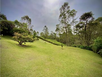 Venta Casa Chalet Holandes Independiente a 8 minutos de Llanogrande