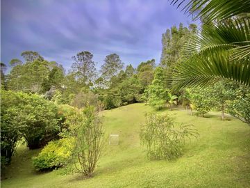 Venta Casa Chalet Holandes Independiente a 8 minutos de Llanogrande