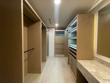 Departamento En Venta, Torre Dumont, Privanzas, San Pedro Garza García.