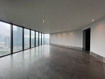 Departamento En Venta, Torre Dumont, Privanzas, San Pedro Garza García.