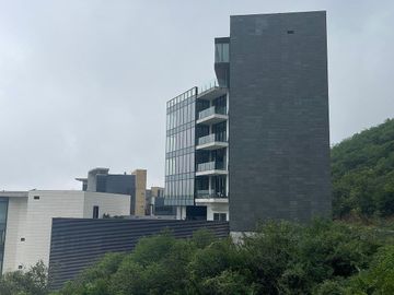 Departamento En Venta, Torre Dumont, Privanzas, San Pedro Garza García.