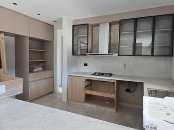 Casa en venta en La Luisita 4 dormitorios