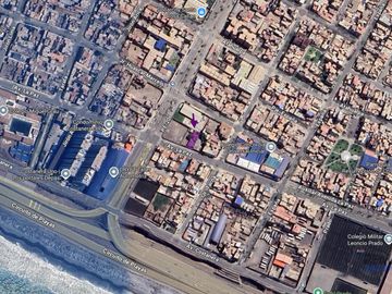 Casa Como Terreno En Excelente Ubicacion Av. Sta. Rosa C/ La Paz - La Perla