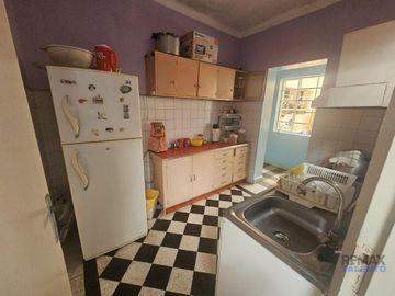Casa Como Terreno En Excelente Ubicacion Av. Sta. Rosa C/ La Paz - La Perla