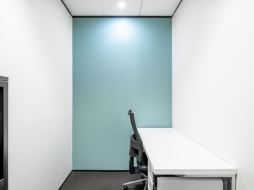 Espacio de oficina en renta para 2 personas en Centrum Park